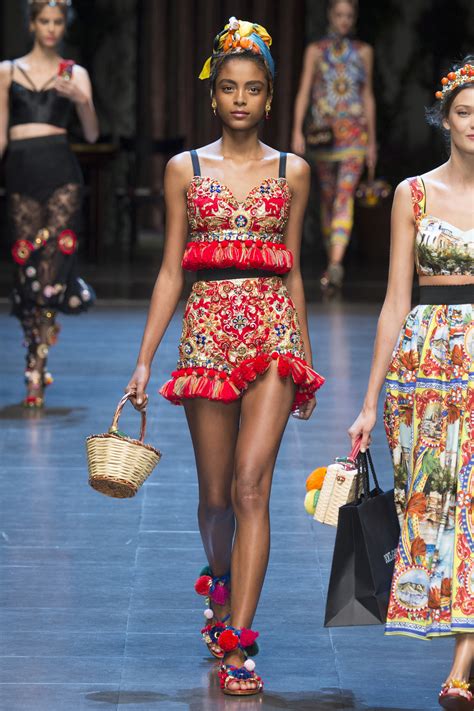 dress dolce gabbana 2016|dolce gabbana 2016 models.